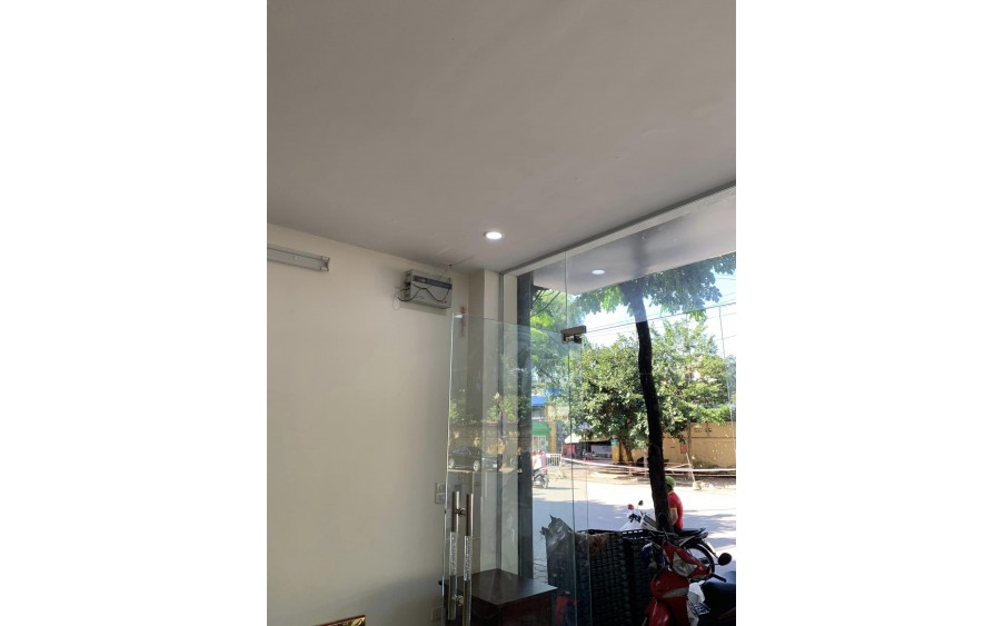 CHO THUÊ MBKD HÀNG ĂN, CÀ PHÊ, SPA PHỐ DOÃN KẾ THIỆN, THANG MÁY, 7 T, 95 TRIỆU.